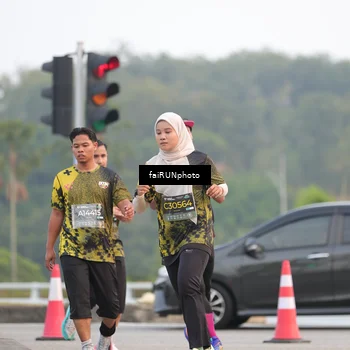 Runner Photo 6437530
