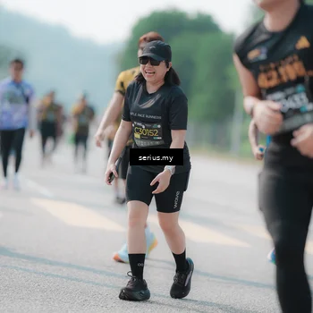 Runner Photo 6437532