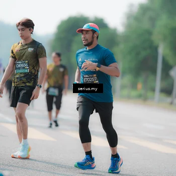 Runner Photo 6437542