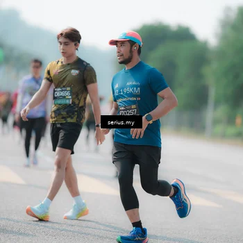 Runner Photo 6437550