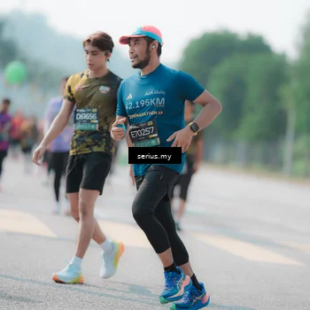 Runner Photo 6437551