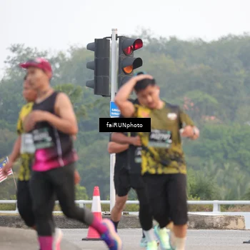 Runner Photo 6437562