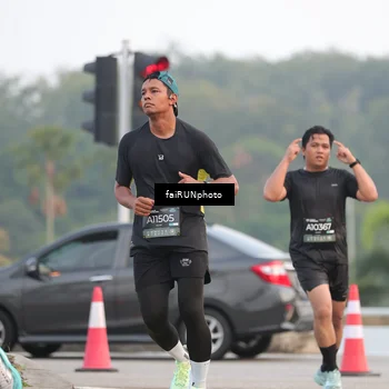 Runner Photo 6437579