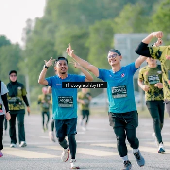 Runner Photo 6437598