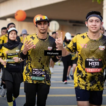 Runner Photo 6437600