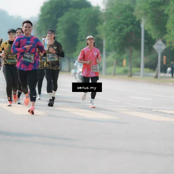 Runner Photo 6437603