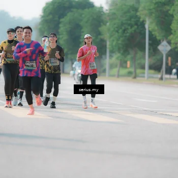 Runner Photo 6437608