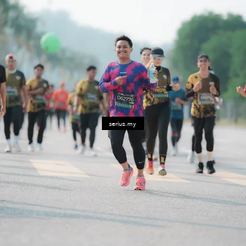 Runner Photo 6437623