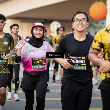 Runner Photo 6437653