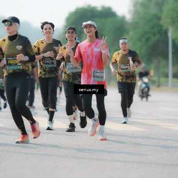 Runner Photo 6437659