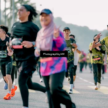 Runner Photo 6437675