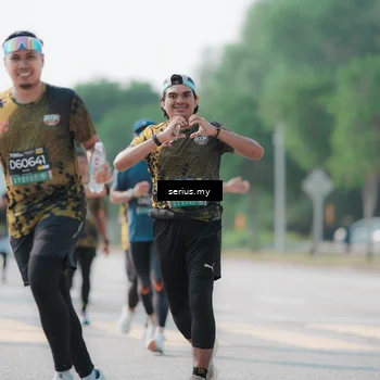 Runner Photo 6437699