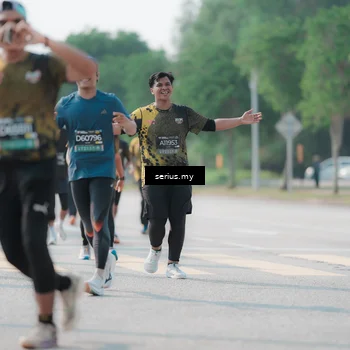 Runner Photo 6437705