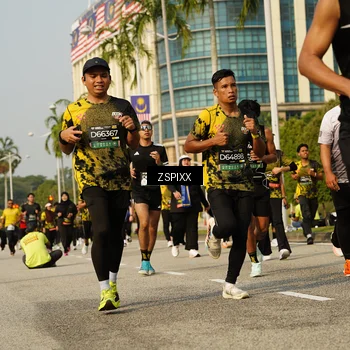 Runner Photo 6437718