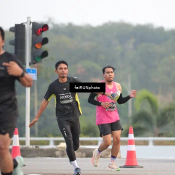 Runner Photo 6437720
