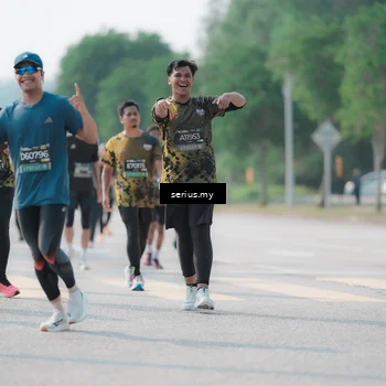 Runner Photo 6437729