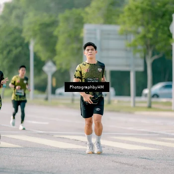 Runner Photo 6437746