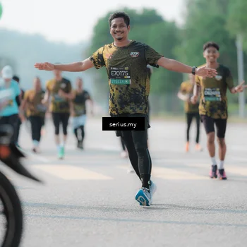 Runner Photo 6437748
