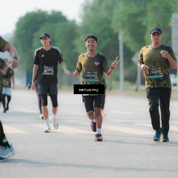 Runner Photo 6437751