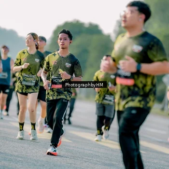 Runner Photo 6437771