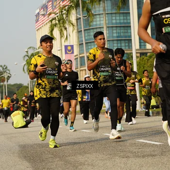 Runner Photo 6437775