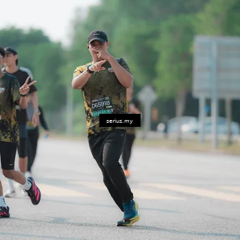 Runner Photo 6437776