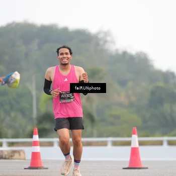 Runner Photo 6437798