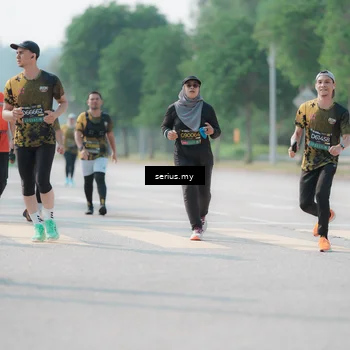 Runner Photo 6437806