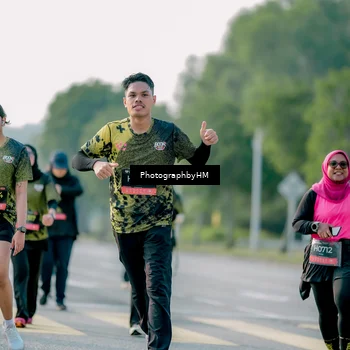 Runner Photo 6437853