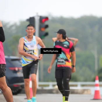 Runner Photo 6437856