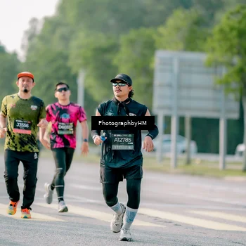 Runner Photo 6437878