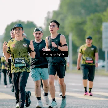 Runner Photo 6437911