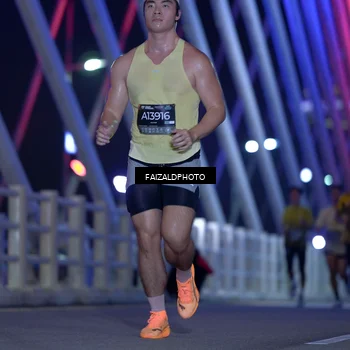 Runner Photo 6437912