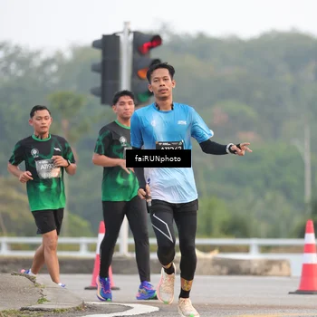 Runner Photo 6437919