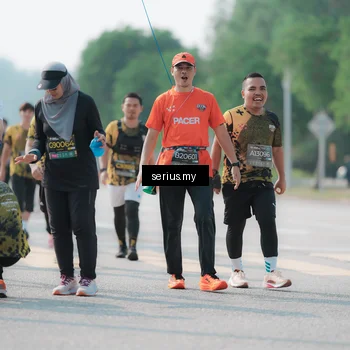 Runner Photo 6437972