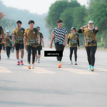 Runner Photo 6438044