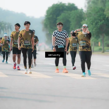 Runner Photo 6438049