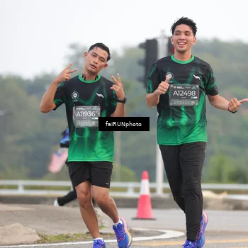 Runner Photo 6438051