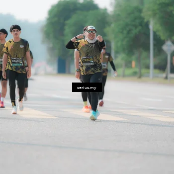 Runner Photo 6438064