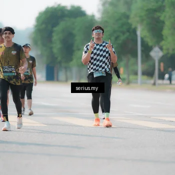 Runner Photo 6438079