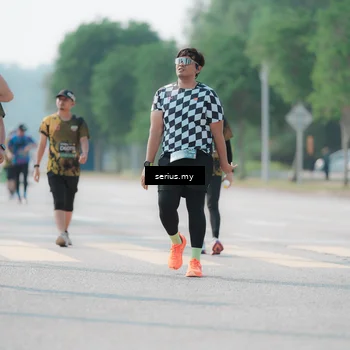 Runner Photo 6438098
