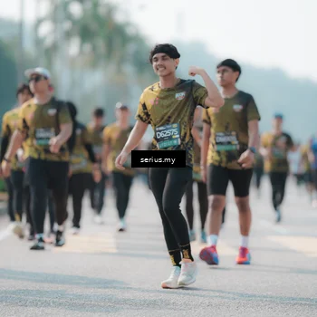 Runner Photo 6438103