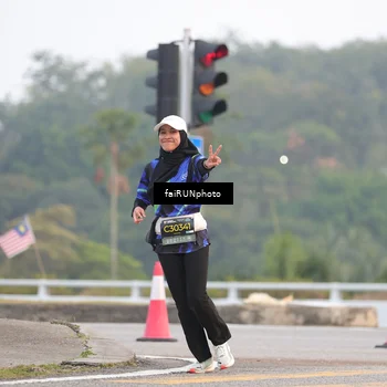 Runner Photo 6438111
