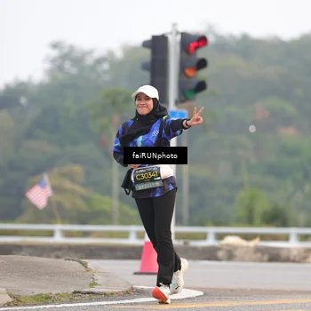 Runner Photo 6438112