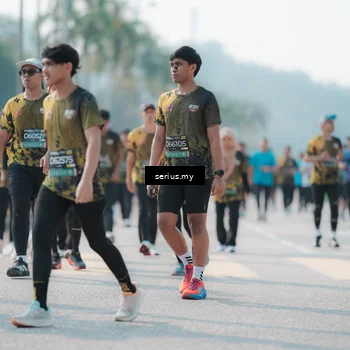 Runner Photo 6438124