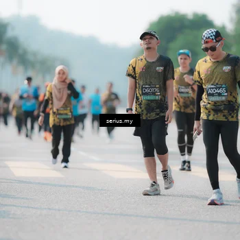 Runner Photo 6438149