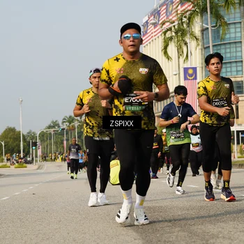 Runner Photo 6438171