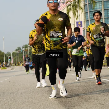 Runner Photo 6438173