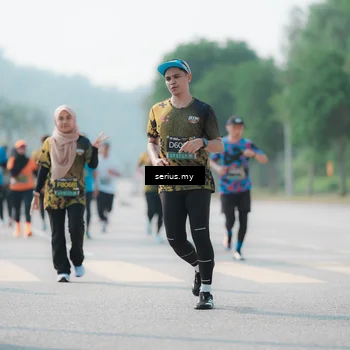 Runner Photo 6438180