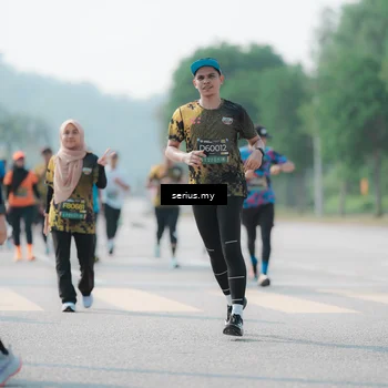 Runner Photo 6438182